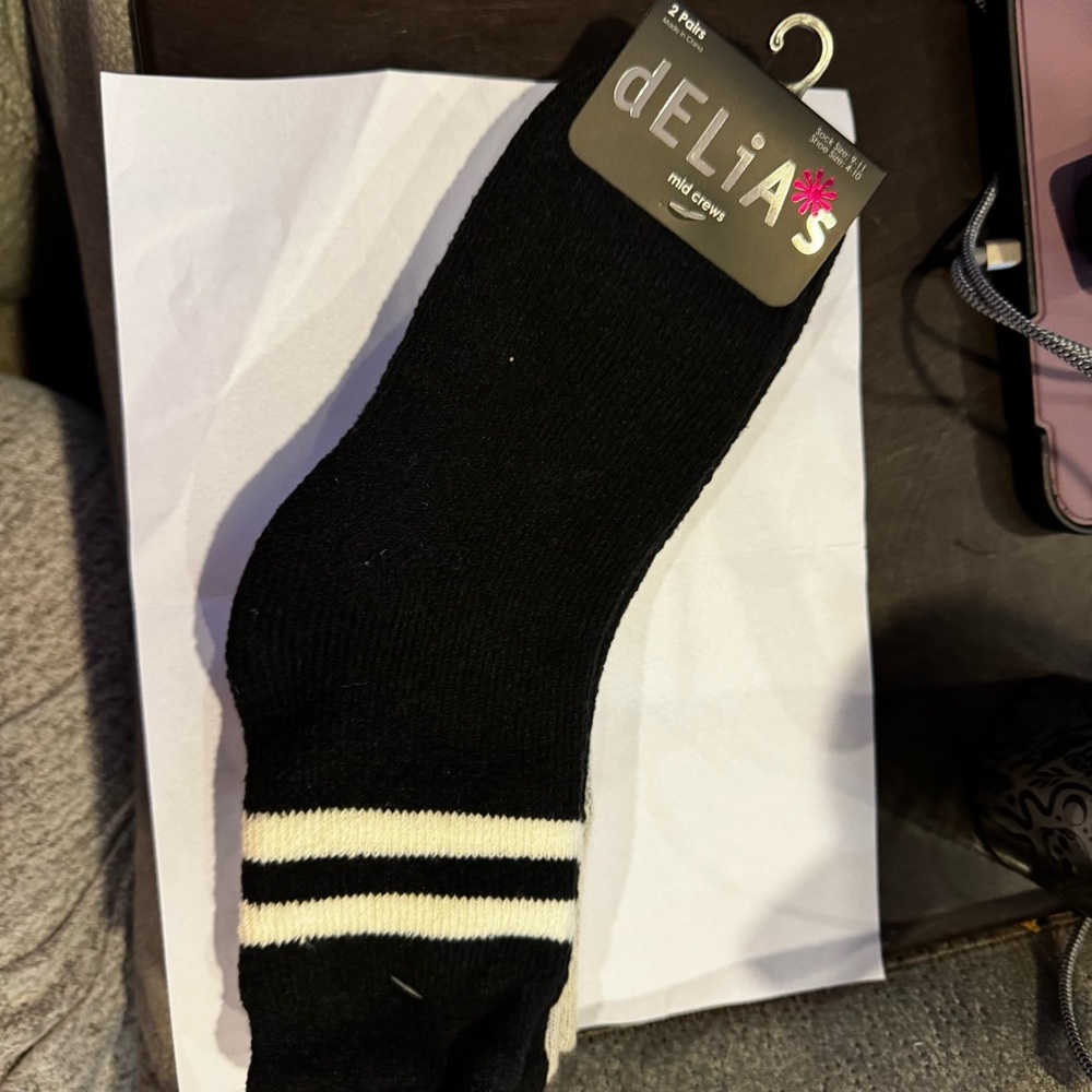 dELiA*s Black & Gray Casual Socks